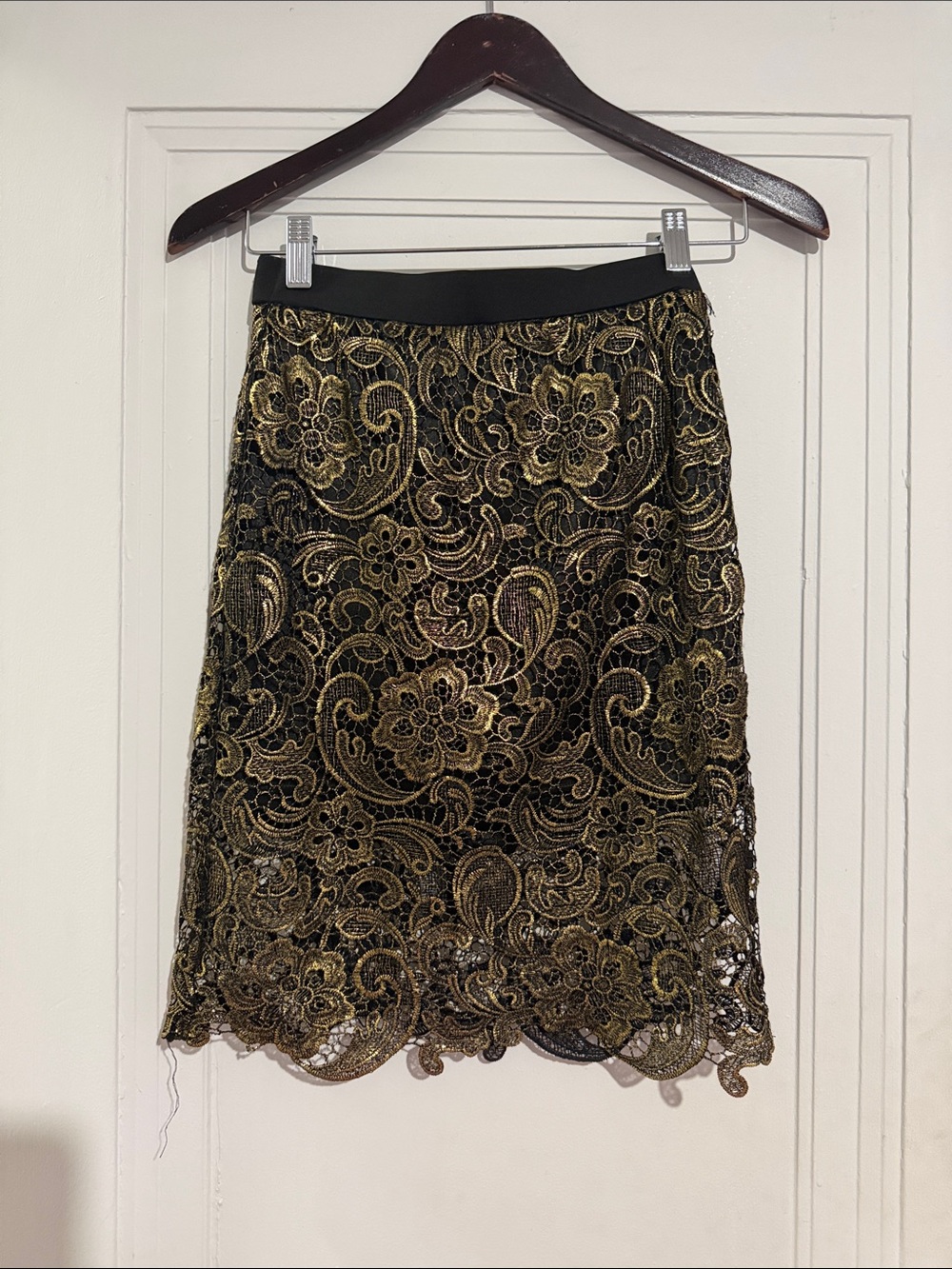 Black & Gold Floral Lace Pencil Skirt